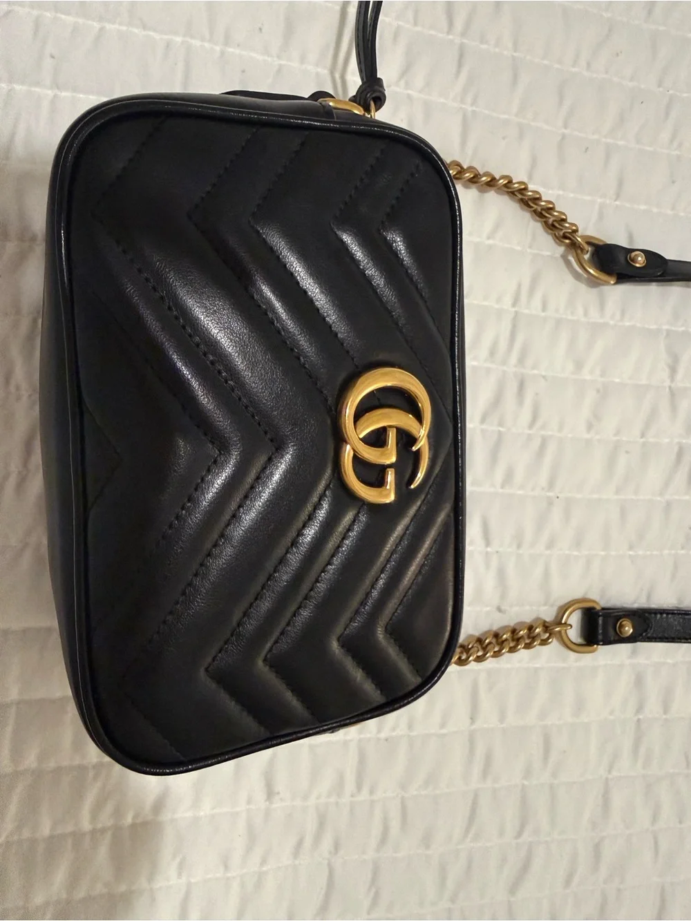 Gucci Black Chevron GG Marmont Crossbody Bag